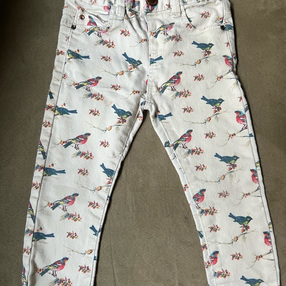 BOGO 🎊 Baby Zara Floral Bird Print White Jeans